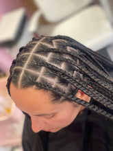 Load image into Gallery viewer, Large/ Jumbo Knotless Braids
