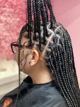 Load image into Gallery viewer, Medium Knotless Braids
